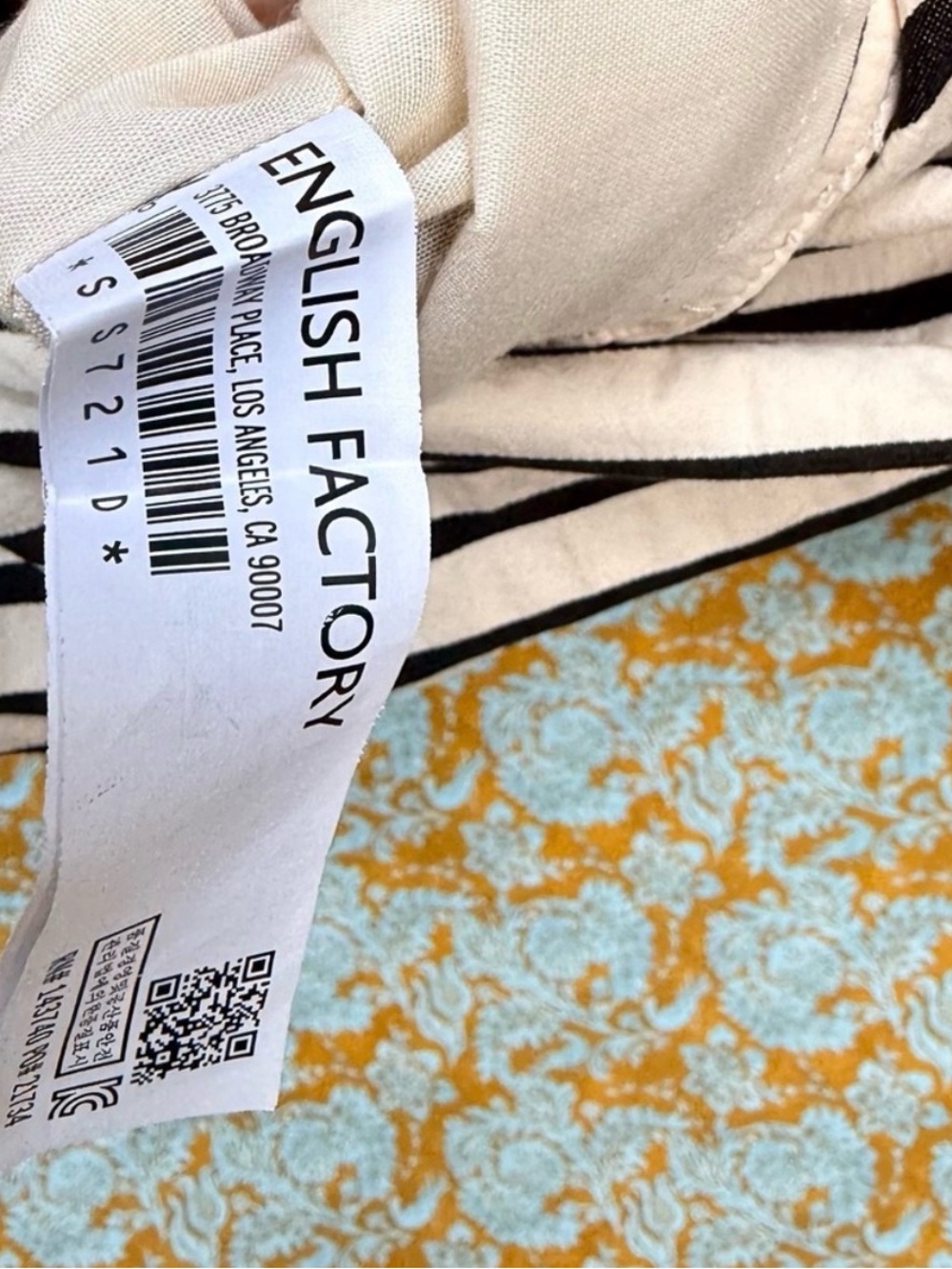 NWT - English Factory Long-Sleeve
Collared Swing Dress from Anthropologie - S - Picture 13 of 14